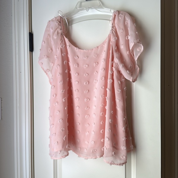 Francesca’s Pink Short Sleeve Blouse - Picture 3 of 4